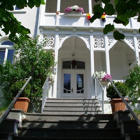 Apartments Haus Eintracht Sellin Exterior foto